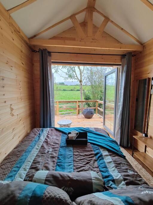 Riverside Cabin Limerick Junction Eksteriør bilde